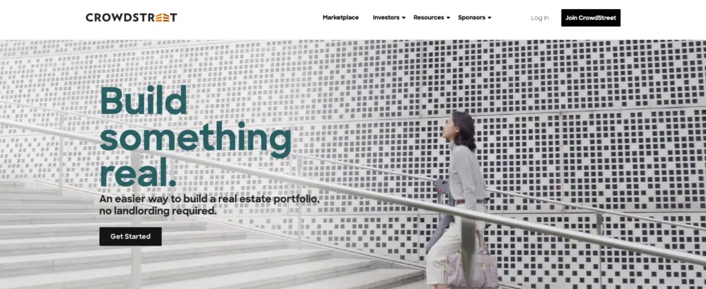 screenshot of Crowdstreet Homepage which is Fundrise's largest competitor